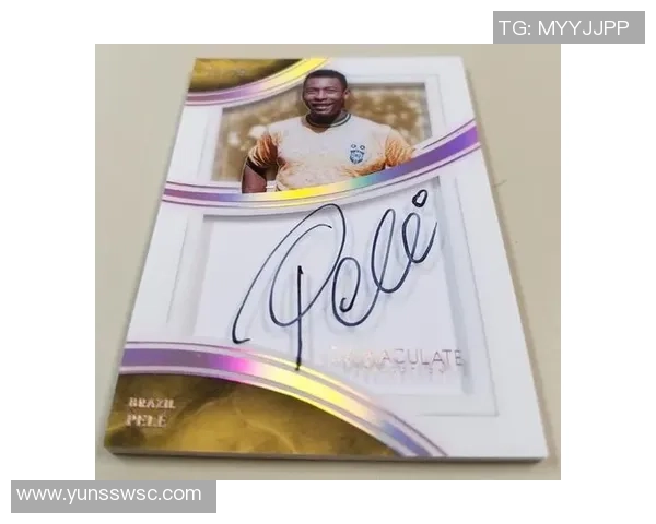 帕尼尼足球星卡是否包含球员签名及其收藏价值分析