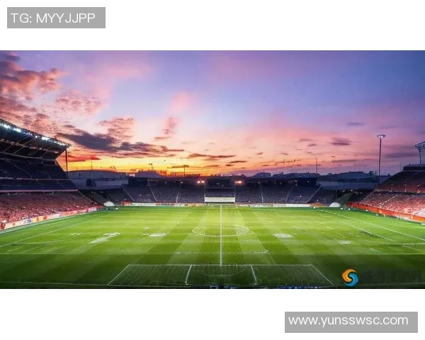 英格兰足球巨星高清照片展现绿茵场上激情与荣耀瞬间 英格兰足球巨星高清照片展现绿茵场上激情与荣耀瞬间